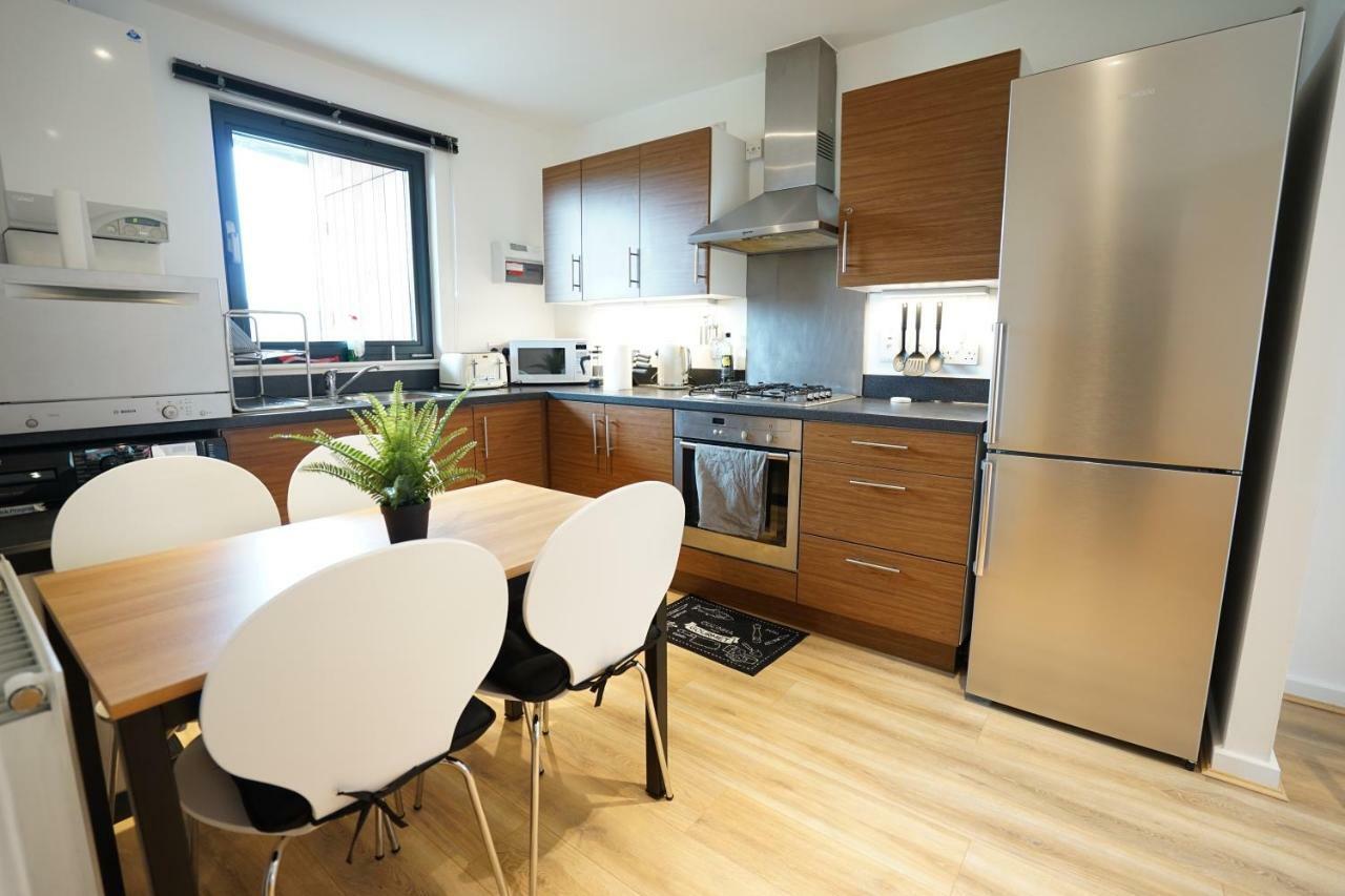 Perfectly Located Stunning Apartment London Eksteriør bilde