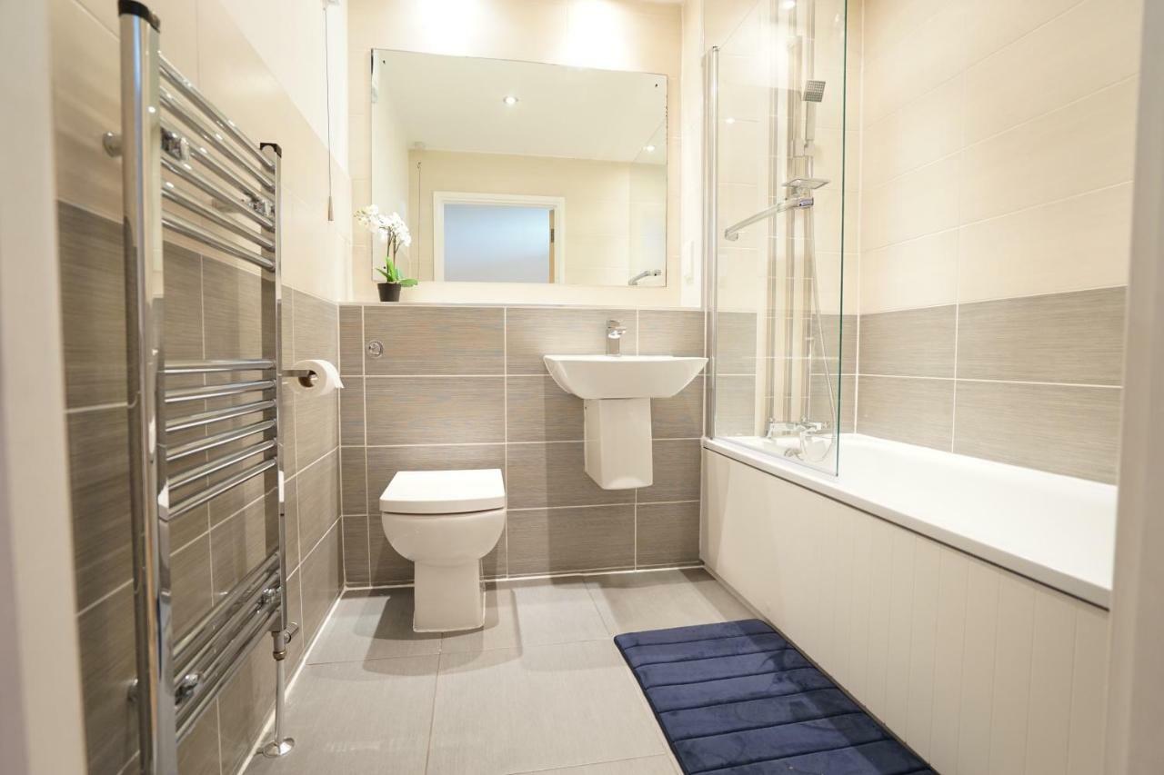 Perfectly Located Stunning Apartment London Eksteriør bilde